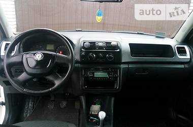 Хэтчбек Skoda Fabia 2011 в Киеве