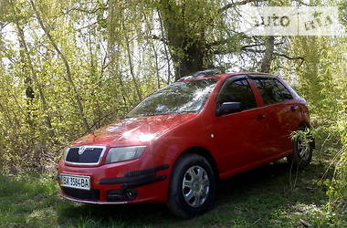 Хетчбек Skoda Fabia 2004 в 