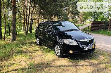 Универсал Skoda Fabia 2009 в Коростене