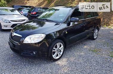 Универсал Skoda Fabia 2010 в Луцке