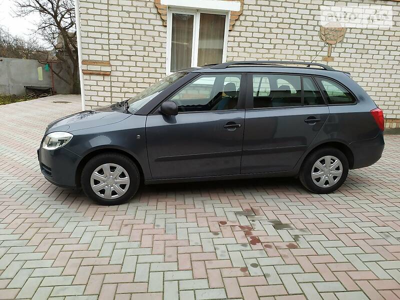 Універсал Skoda Fabia 2008 в Кропивницькому