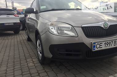 Хетчбек Skoda Fabia 2009 в 