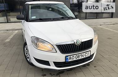 Седан Skoda Fabia 2012 в Ужгороді