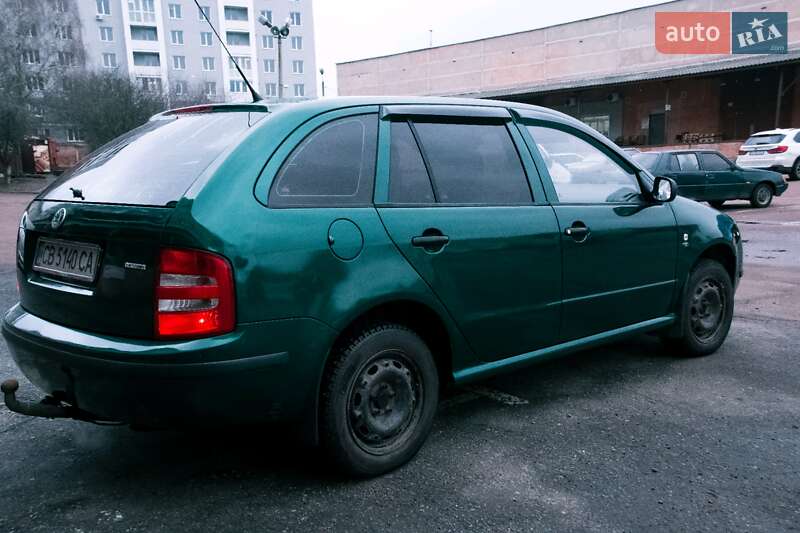 Універсал Skoda Fabia 2002 в Чернігові