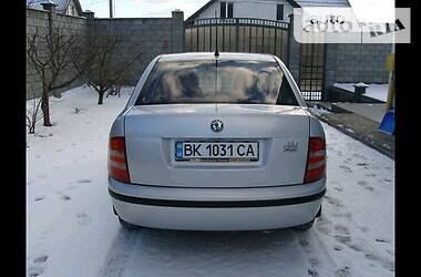 Седан Skoda Fabia 2006 в 
