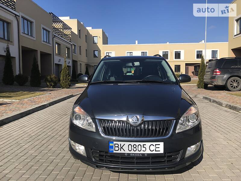 Універсал Skoda Fabia 2014 в Рівному