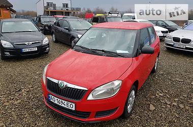 Хетчбек Skoda Fabia 2010 в 