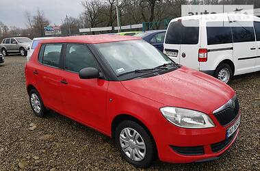Хетчбек Skoda Fabia 2010 в 
