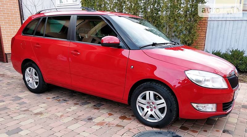 Універсал Skoda Fabia 2014 в Вінниці