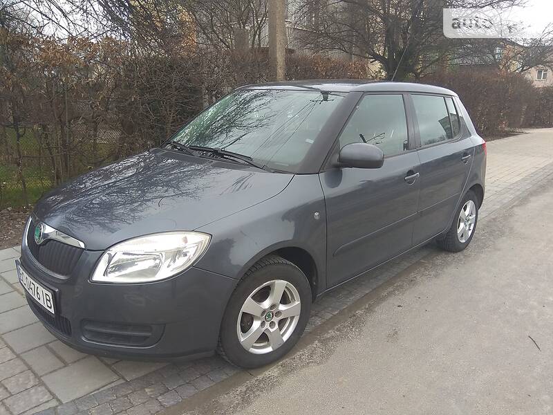 Хетчбек Skoda Fabia 2007 в 