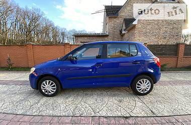 Хетчбек Skoda Fabia 2007 в 