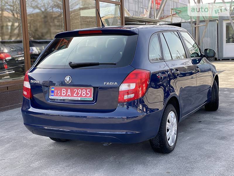 Універсал Skoda Fabia 2013 в Миколаєві