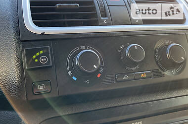 Хетчбек Skoda Fabia 2008 в  фото 17 Хетчбек Skoda Fabia 2008 в