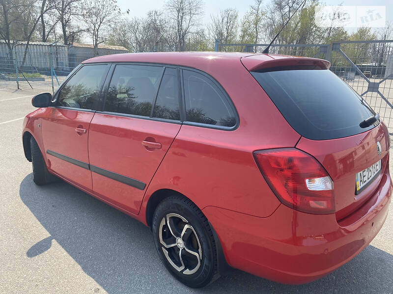 Універсал Skoda Fabia 2008 в Дніпрі фото 5 Універсал Skoda Fabia 2008 в Дніпрі