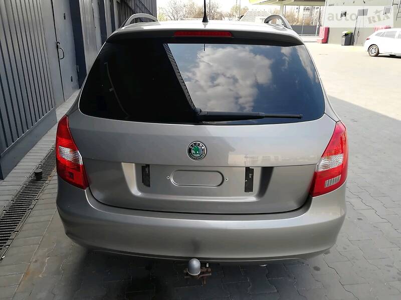 Універсал Skoda Fabia 2011 в Павлограді