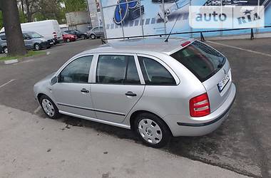 Універсал Skoda Fabia 2001 в 