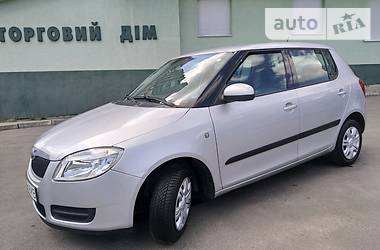 Хетчбек Skoda Fabia 2008 в 