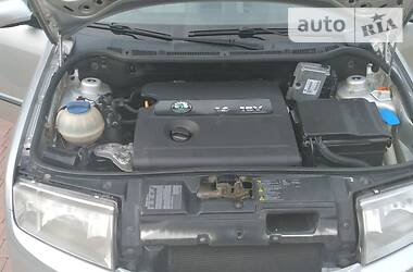 Хетчбек Skoda Fabia 2002 в 