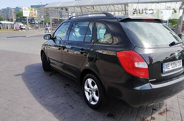 Универсал Skoda Fabia 2009 в Днепре