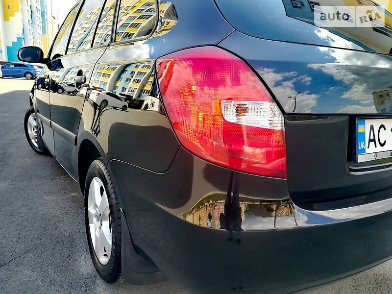 Універсал Skoda Fabia 2009 в Києві