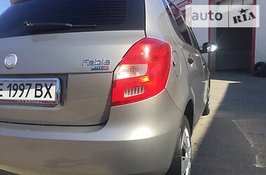 Хетчбек Skoda Fabia 2009 в 