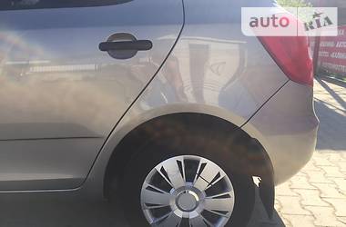 Хетчбек Skoda Fabia 2009 в 