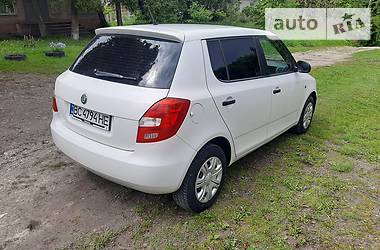 Хэтчбек Skoda Fabia 2010 в Львове