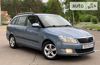 Универсал Skoda Fabia 2011 в Дубно