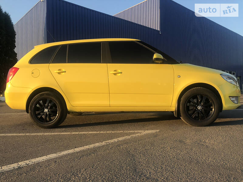 Універсал Skoda Fabia 2013 в Полтаві
