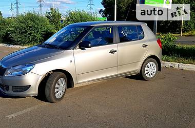 Хэтчбек Skoda Fabia 2012 в Киеве