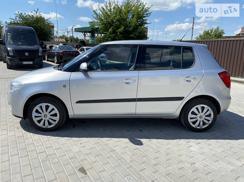 Хэтчбек Skoda Fabia 2009 в Староконстантинове