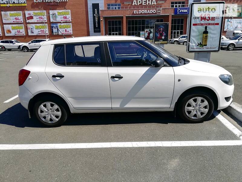 Хетчбек Skoda Fabia 2012 в Броварах