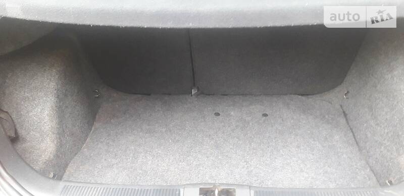 Хетчбек Skoda Fabia 2005 в Мукачевому