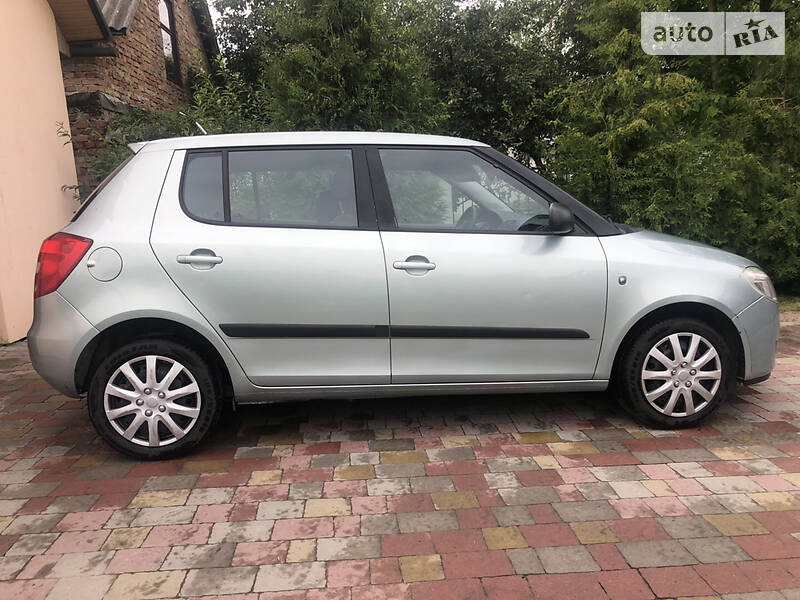 Хетчбек Skoda Fabia 2009 в Львові фото 13 Хетчбек Skoda Fabia 2009 в Львові