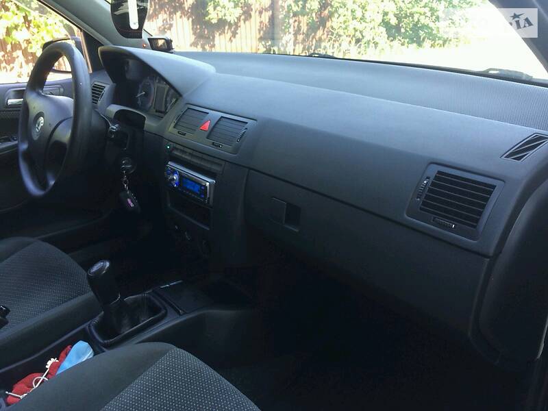 Універсал Skoda Fabia 2006 в Києві