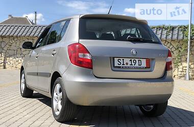 Хетчбек Skoda Fabia 2008 в 