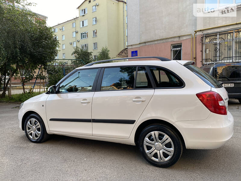 Универсал Skoda Fabia 2014 в Ивано-Франковске