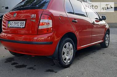 Хэтчбек Skoda Fabia 2006 в Хусте