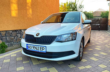 Хетчбек Skoda Fabia 2017 в 