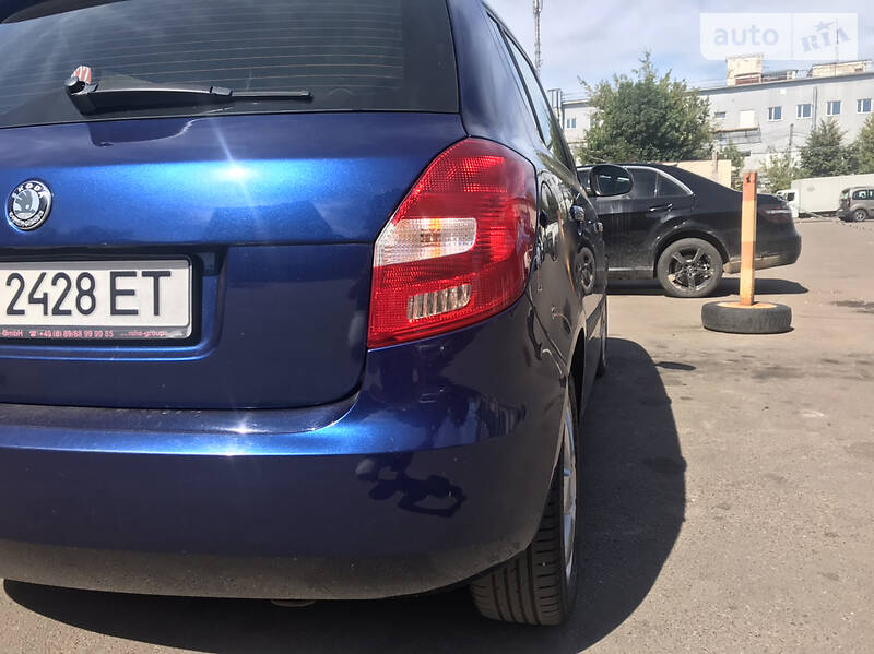 Хетчбек Skoda Fabia 2008 в Рівному