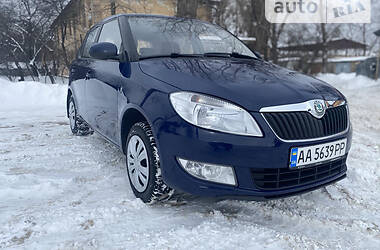 Хэтчбек Skoda Fabia 2012 в Киеве