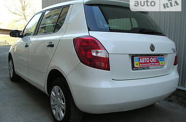 Хэтчбек Skoda Fabia 2010 в Виннице