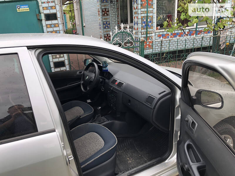 Седан Skoda Fabia 2006 в Одессе