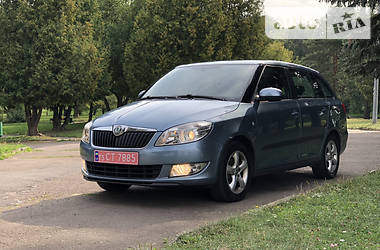 Універсал Skoda Fabia 2010 в Рівному