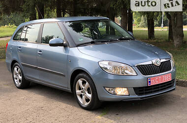 Універсал Skoda Fabia 2010 в Рівному