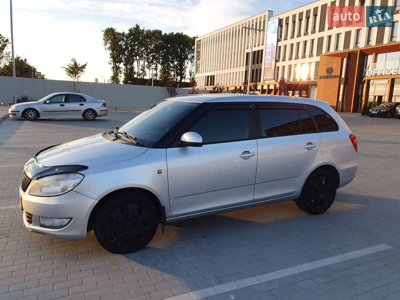 Универсал Skoda Fabia 2014 в Виннице