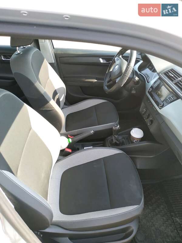 Хетчбек Skoda Fabia 2016 в Болграді