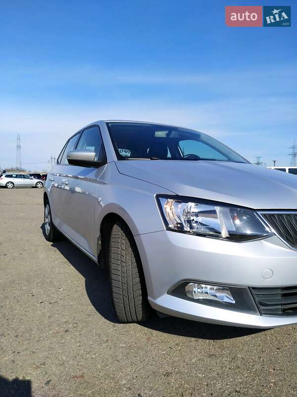 Хетчбек Skoda Fabia 2016 в Болграді