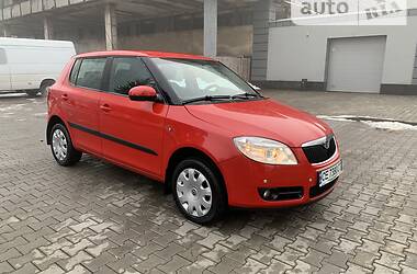 Хетчбек Skoda Fabia 2007 в Чернівцях