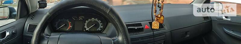 Універсал Skoda Fabia 2005 в Дрогобичі